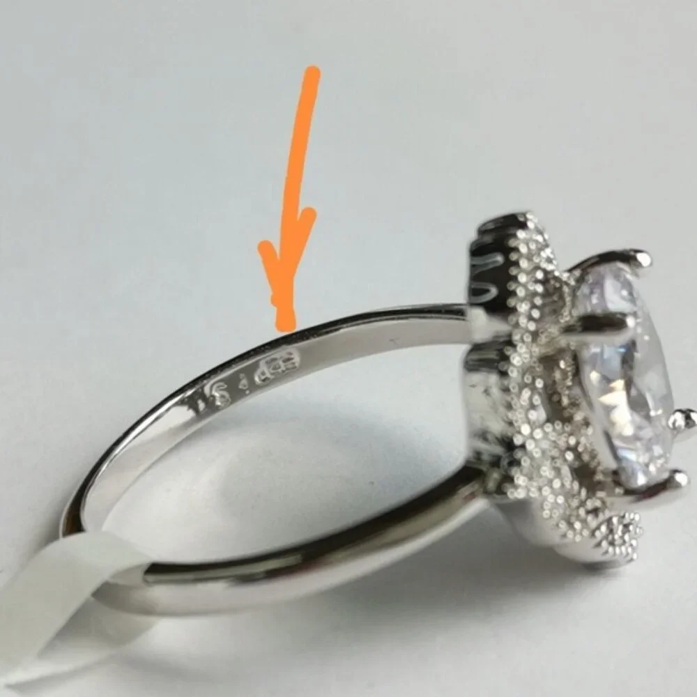 CZ Cocktail Engagement  Ring Size 7 NWT